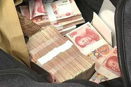 欠款教师面临解雇风险？
